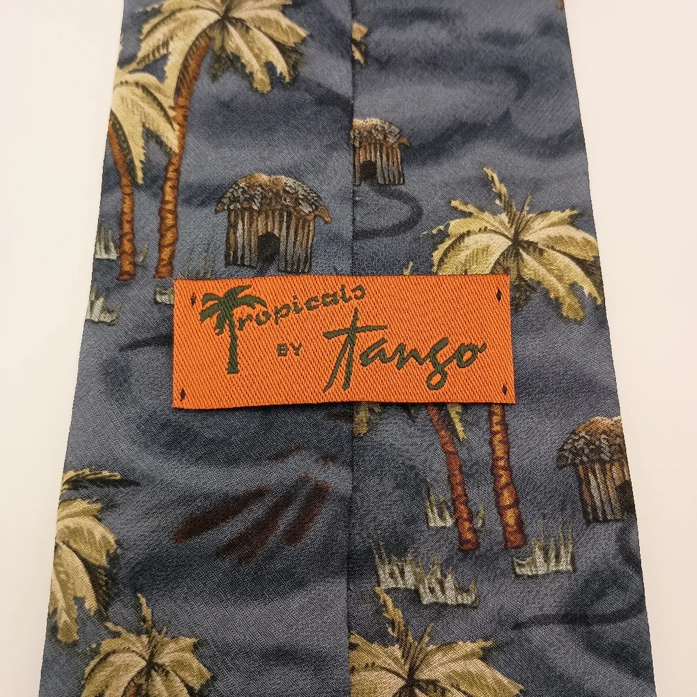 Vintage Tropicals by Tango 100% Silk Palm Tree Pattern Mens‎ Necktie